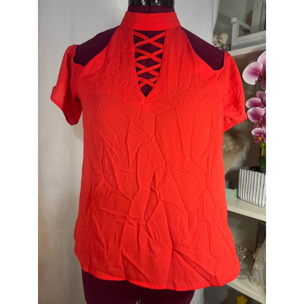 Unknown Blouse Women XL Red Good Cold Shoulder Lattice Neck Top